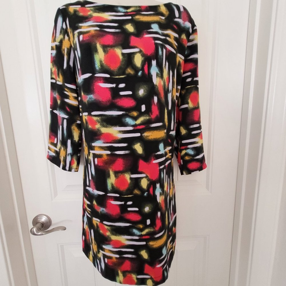 Tildon Shift Dress 3/4 Sleeve Length